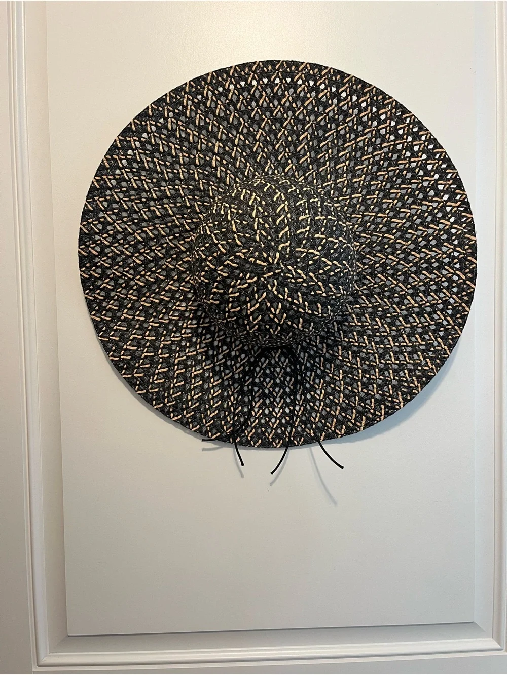 Wide-Brim Black Woven Sun Hat with Natural Accents